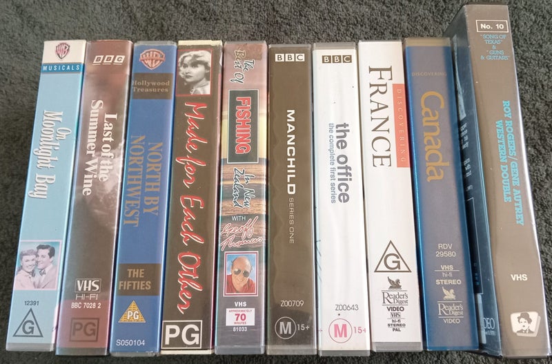10 VHS LOT Carousel 1