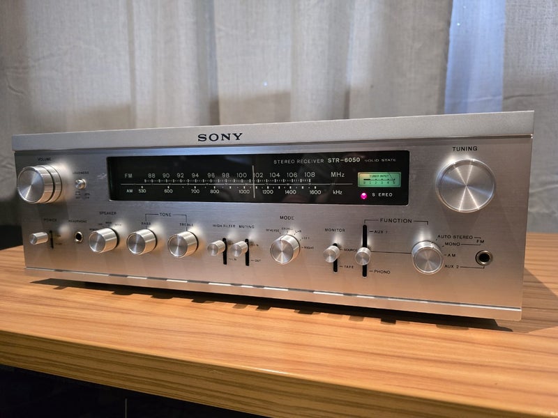 Sony STR-6050 Stereo Receiver Carousel 2