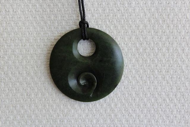 BEAUTIFUL KAWAKAWA KORU-DISC PENDANT Carousel 3