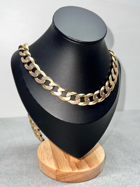 MHJ-10kt Yellow Gold Solid Curb Chain Carousel 2