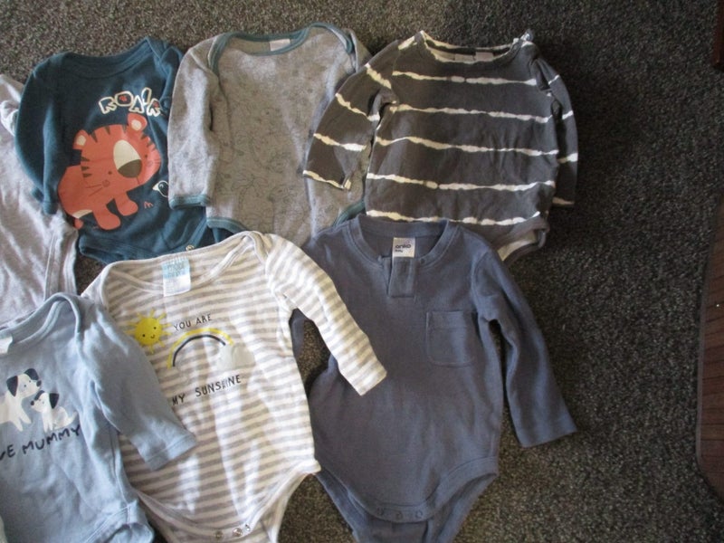 9 x size 3-6 months long sleeve bodysuits, domed crotch Carousel 2