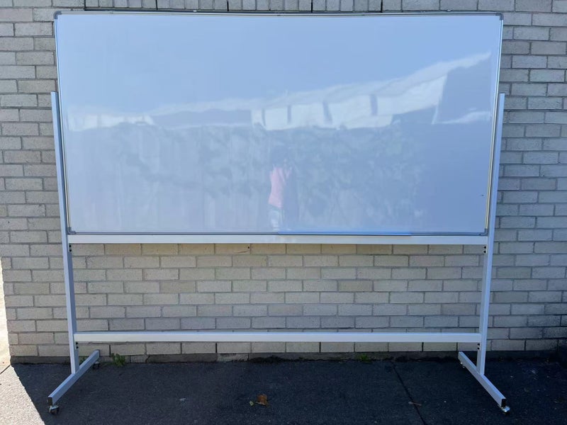 magnetic whiteboard on stand Carousel 1