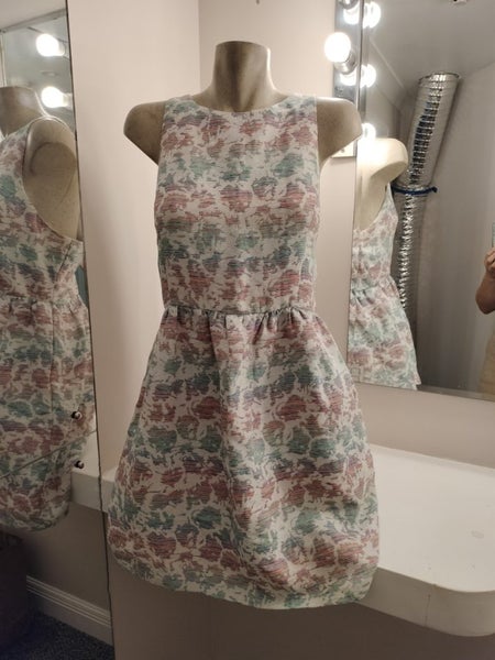 Portman's Signature Dress Size 16 Carousel 1