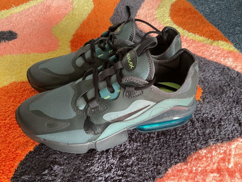 Nike airmax infinity 2 size 7 Carousel 9