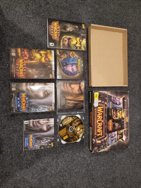 Big Box Warcraft 3 Battlechest Carousel 1
