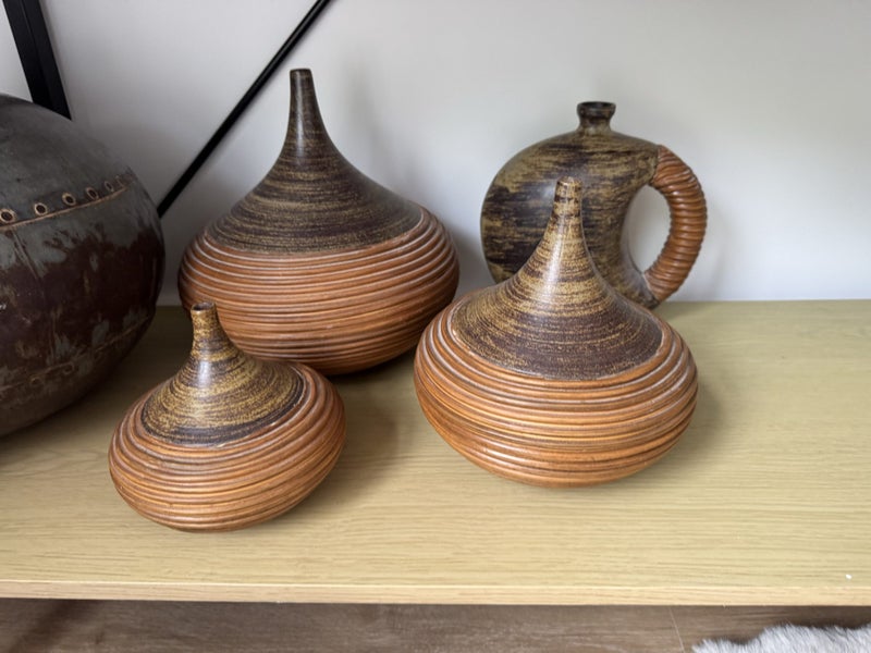 Gorgeous Detailed Vases - Set of 4 Carousel 1