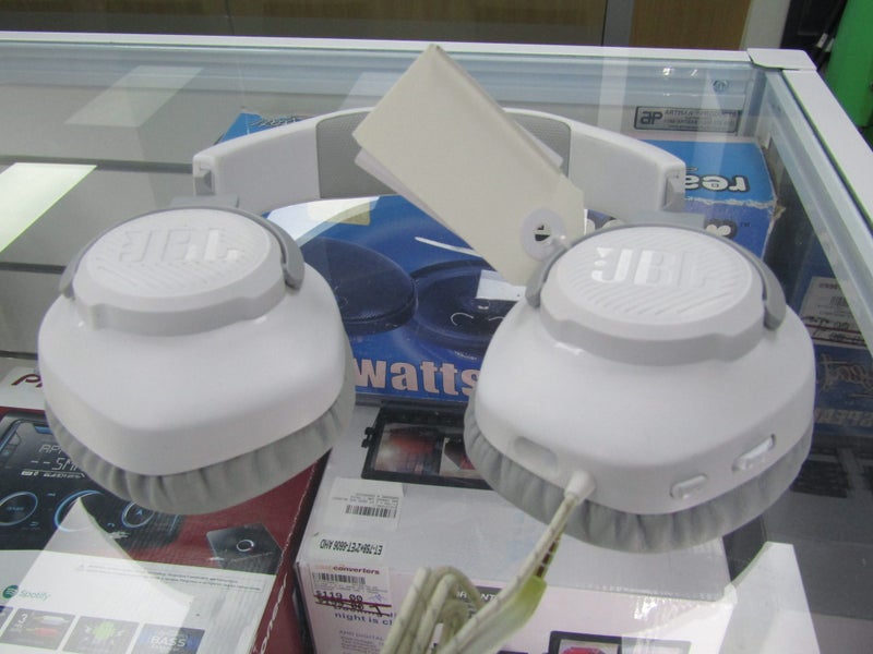 WIRED HEADPHONES JBL QUANTUM 100 - B16132901-6 Carousel 1