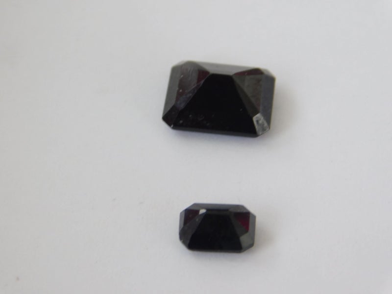 5.6 Carat - Natural Sapphire - Octagons Carousel 2
