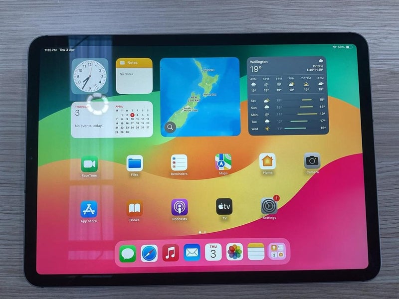 Apple iPad Pro 11" - WiFi + Cellular 64GB Carousel 2