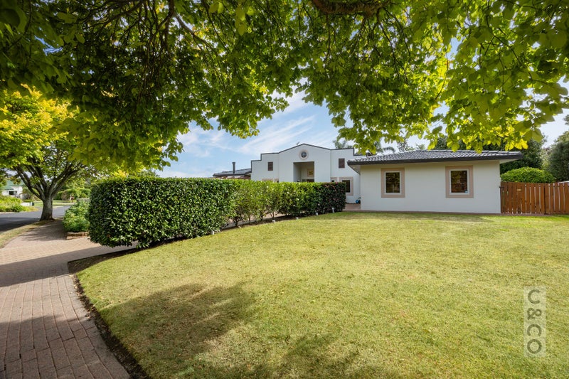 Image 1 of 28