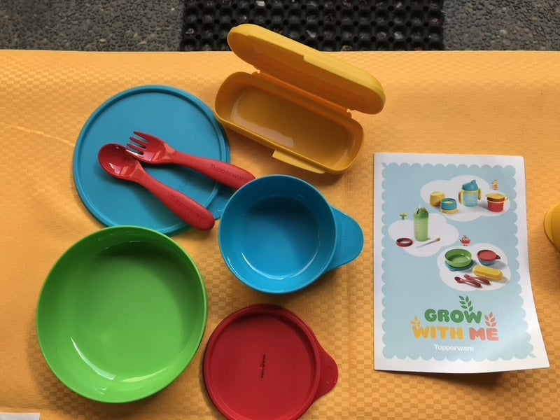 New Tupperware Grow With Me Feeding Set Carousel 2