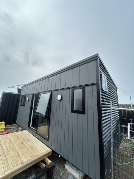 Portable cabin with kitchenette and bathroom View now Carousel 9
