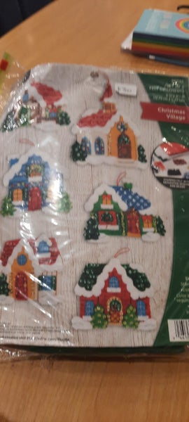 Bucilla Christmas Village felt kit Carousel 1