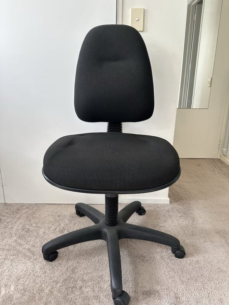 EOS Spectrum 3 Office Chair Long & Wide Seat (black) x 2 available Carousel 2