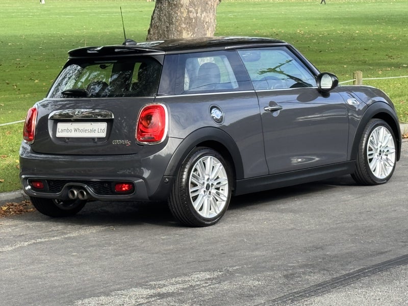 2014 MINI Cooper S 2.0 Turbo - 6-Speed Auto - E...62864758128385112