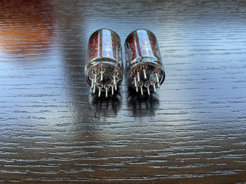 2 x ECC82 DOUBLE TRIODE Vacuum Tubes Carousel 2