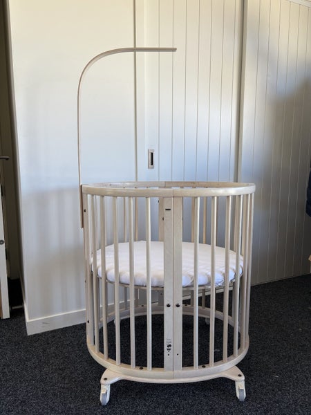 Stokke Cot Carousel 1