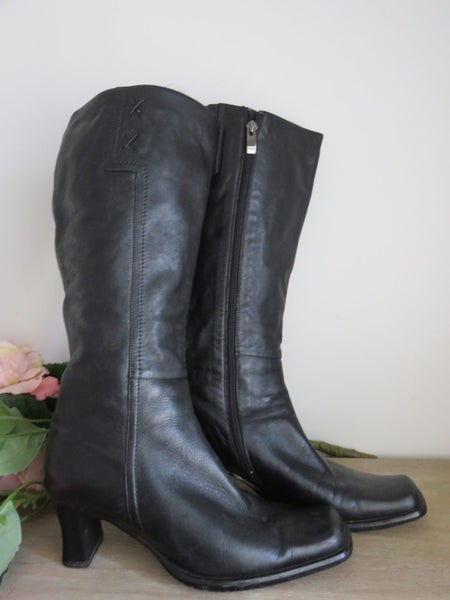 SOFT FLEX, BY FABIA, TALL BLACK LEATHER BOOTS, SZ 40, (9) Carousel 1