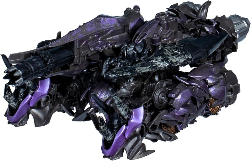 Transformers: Studio Series Leader Class - Dark of the Moon Shockwave Carousel 5