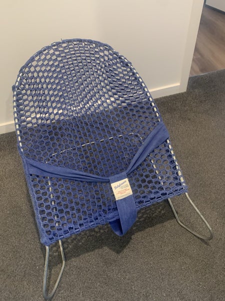 Baby Bouncinette Navy Carousel 1