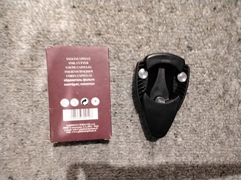 Vigneto foil cutter Carousel 2