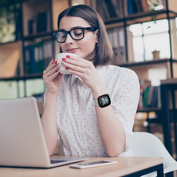 Fitbit Versa 3 Milanese Loop Strap Silver Carousel 5