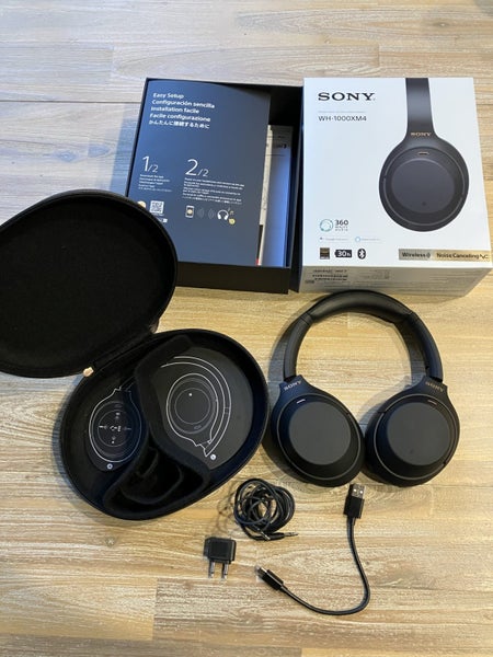 Sony - 1000XM4 noise cancelling headphones Carousel 1