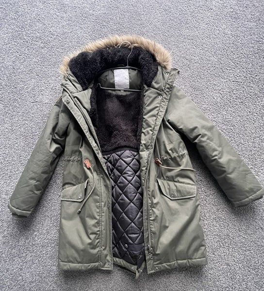 Element Coat Carousel 1