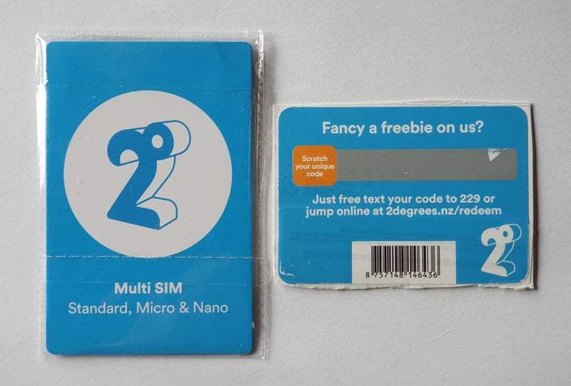 2degrees Prepay 3 in 1 SIM with FREEbie Carousel 1