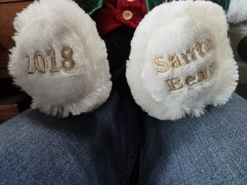 FARMERS SANTA BEAR 2018 Carousel 2