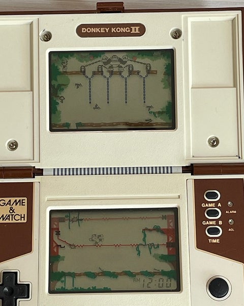 Nintendo Game & Watch - Donkey Kong II Carousel 1