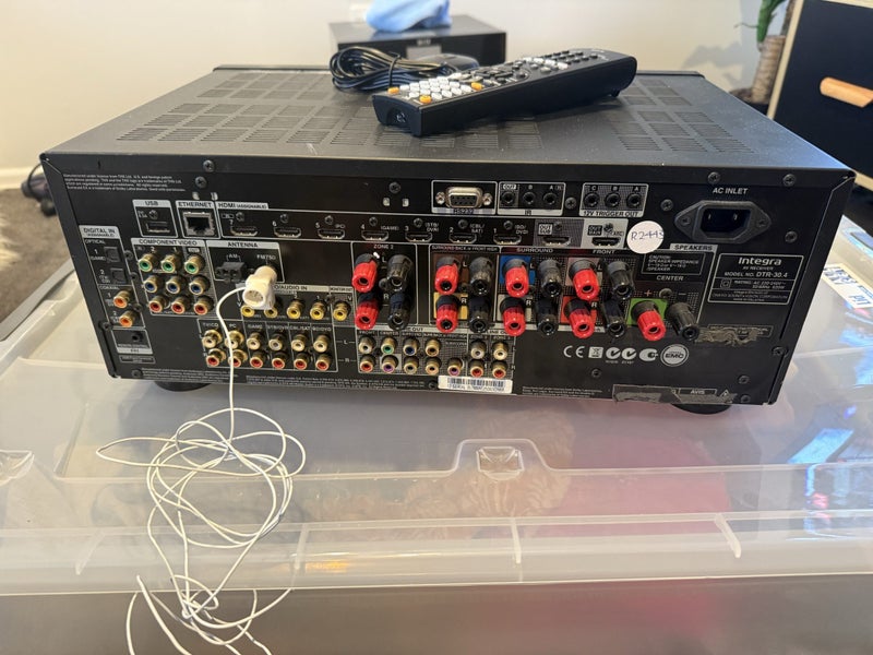 Integra DTR-30.4 Carousel 2