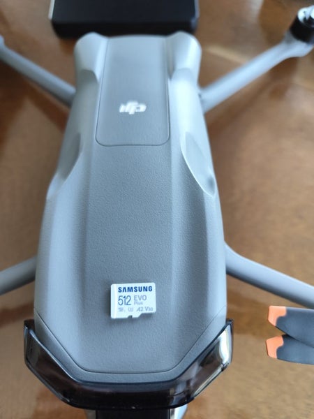 DJI Air 3S Fly more combo Carousel 7
