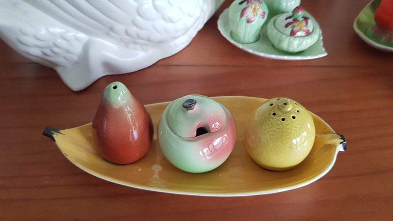 Carltonware fruit condiment set62865829111555111