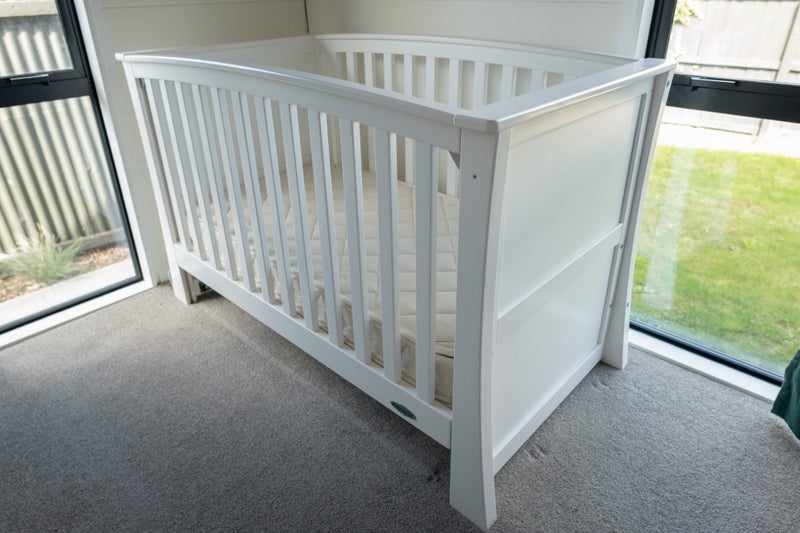 Touchwood Cot + Bassinet + Mattress Carousel 1