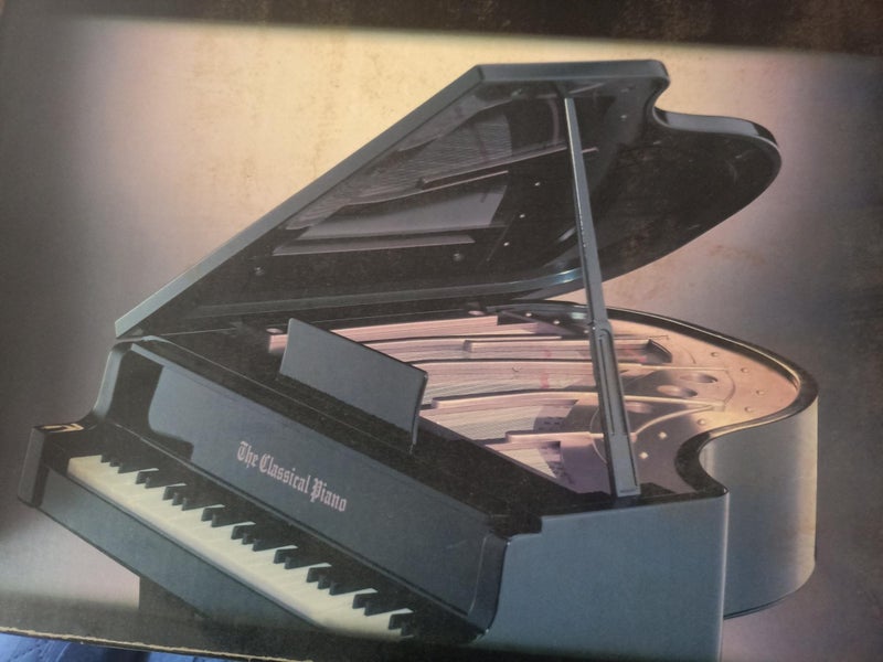 piano Carousel 2