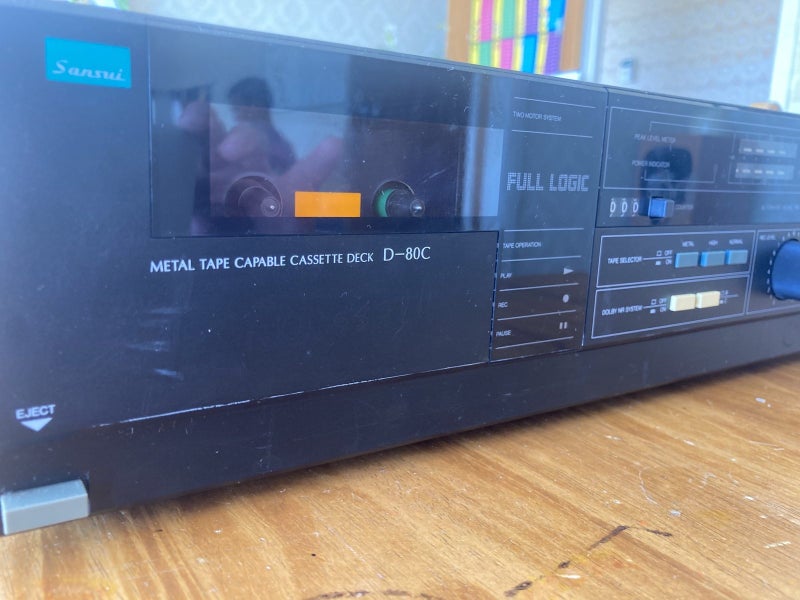 Sansui Cassette deck Carousel 2