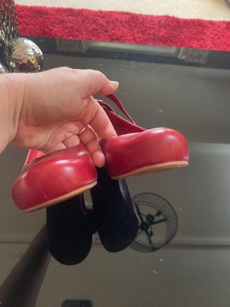 Shoes. Good for work and going out. Top quality. Red wedge heel. Carousel 2