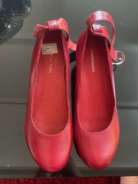 Shoes. Good for work and going out. Top quality. Red wedge heel. Carousel 1
