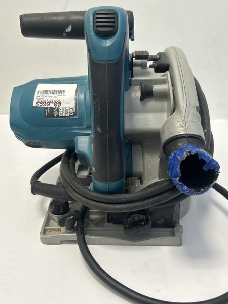 Makita Plunge Saw SP6000 Carousel 1