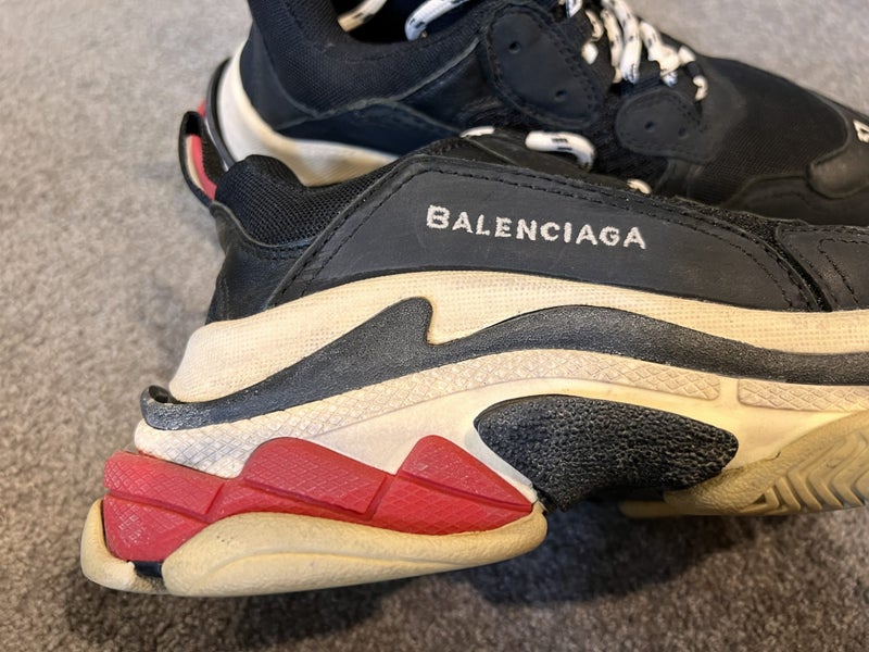 Balenciaga Triple S - Size 37 Carousel 2