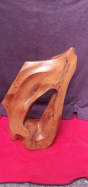 Wooden sculpture Carousel 1