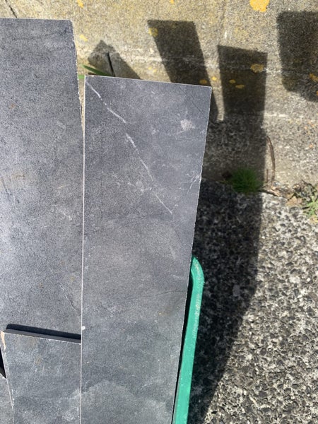Tile off-cuts 8 mm - Free Carousel 2