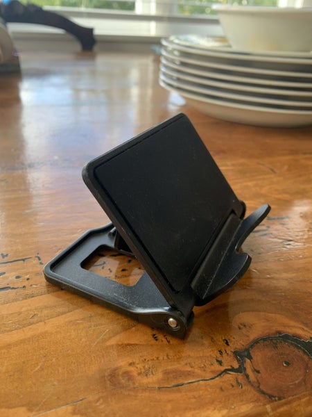 Phone or plate stand Carousel 1