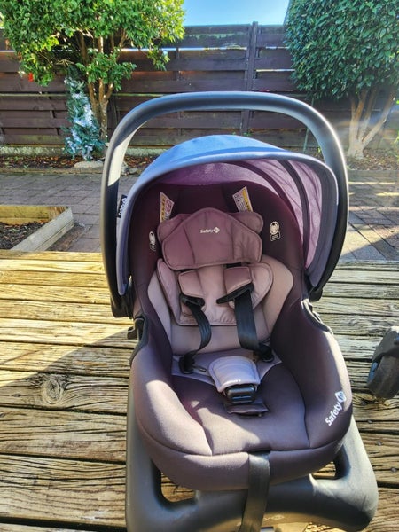 Safety First Grow and Go Sprint 8-in-1 Travel System pram, car seat capsule Carousel 2