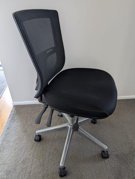 Buro Seating Metro II Chair Black - Aluminium base Carousel 2