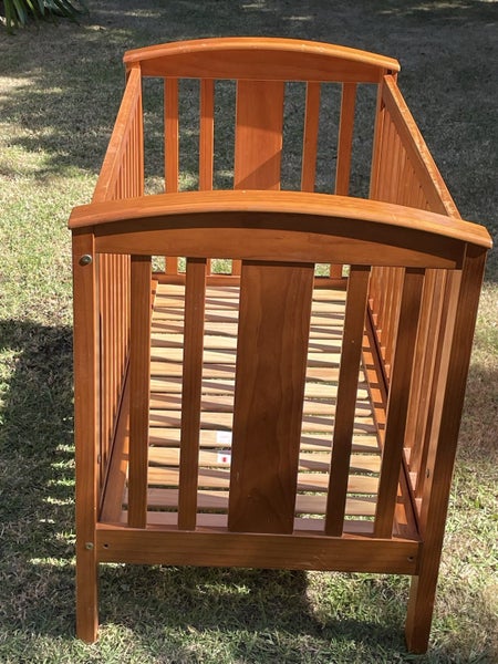 Touch wood Cot Carousel 2