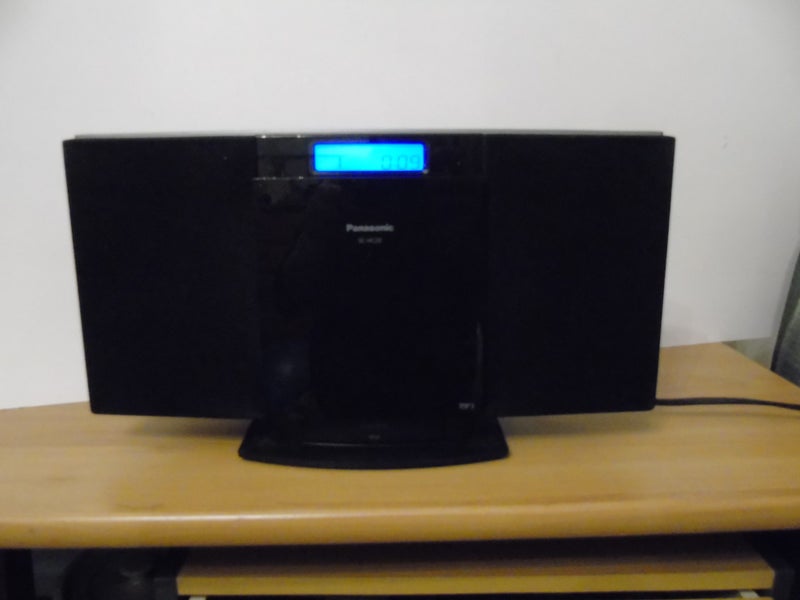 PANASONIC SC-HC20 RETRO CD/RADIO Carousel 1