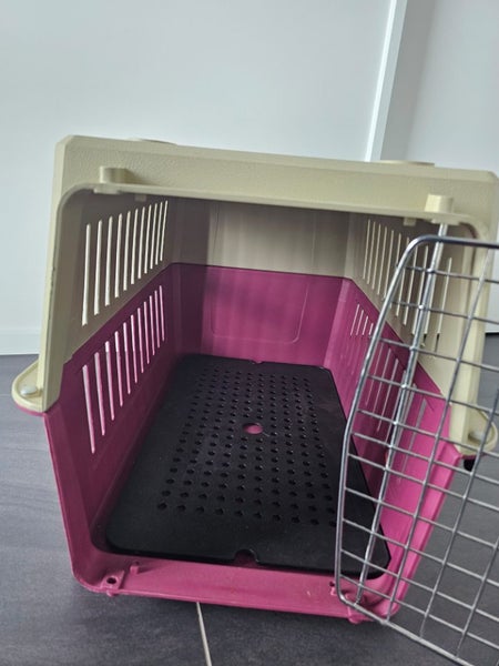 Animal carry cage Carousel 3