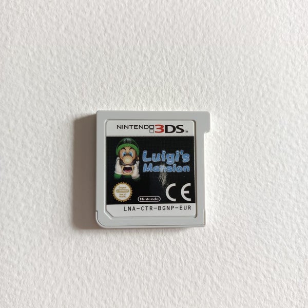 Nintendo 3DS game | Luigi Mansion 1 Carousel 1